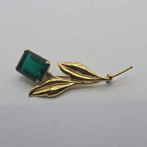 Coro Vintage Gold Brooch with Green Gemstone
